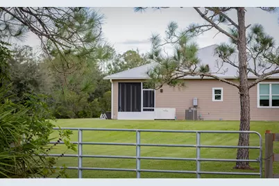 32801 US Highway 441 N #246, Okeechobee, FL 34972 - Photo 25