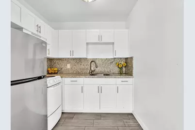 90 NE 19th Avenue #8, Deerfield Beach, FL 33441 - Photo 13