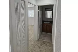 677 NE 24th St, Miami, FL 33137 - Photo 13