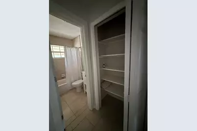738 SW 5th Avenue, Hallandale Beach, FL 33009 - Photo 19