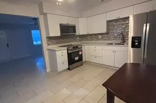 738 SW 5th Ave, Hallandale Beach, FL 33009 - Photo 9