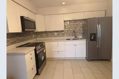 738 SW 5th Avenue, Hallandale Beach, FL 33009 - Photo 23