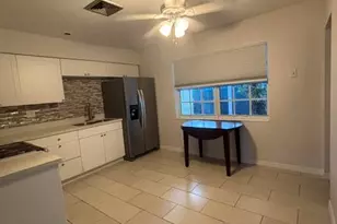 738 SW 5th Ave, Hallandale Beach, FL 33009 - Photo 7
