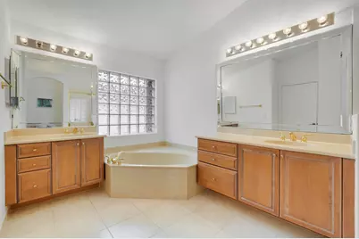 6806 Rienzo Street, Lake Worth, FL 33467 - Photo 21