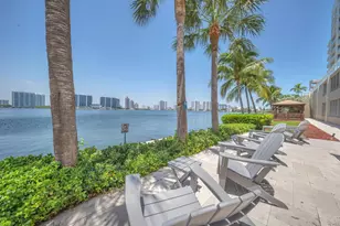 18100 N Bay Rd, Sunny Isles Beach, FL 33160 - Photo 27