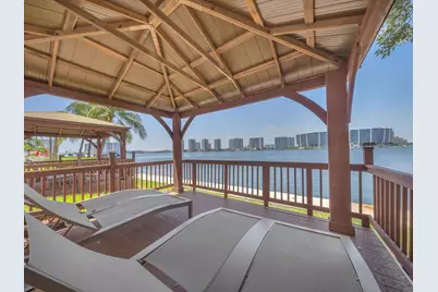 18100 N Bay Road #707, Sunny Isles Beach, FL 33160 - Photo 21