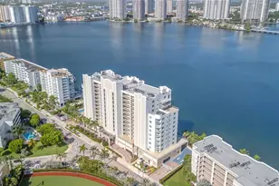 18100 N Bay Rd, Sunny Isles Beach, FL 33160 - Photo 31