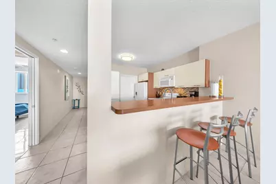 18100 N Bay Road #707, Sunny Isles Beach, FL 33160 - Photo 7