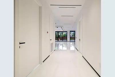 728 NE 17th Terrace, Fort Lauderdale, FL 33304 - Photo 17