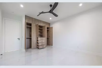 728 NE 17th Terrace, Fort Lauderdale, FL 33304 - Photo 23