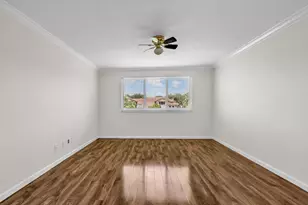 12571 NW 57th Ct, Coral Springs, FL 33076 - Photo 17