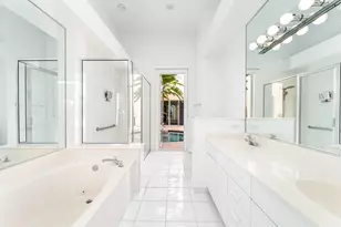 17282 Bermuda Village Dr, Boca Raton, FL 33487 - Photo 13