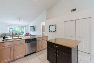 11140 Lakeaire Cir, Boca Raton, FL 33498 - Photo 21