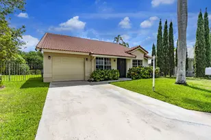11140 Lakeaire Cir, Boca Raton, FL 33498 - Photo 1