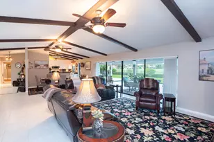 3333 SE Fairway E, Stuart, FL 34997 - Photo 9