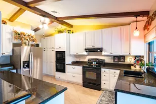 3333 SE Fairway E, Stuart, FL 34997 - Photo 27