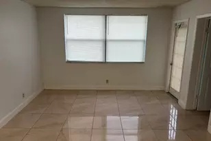 708 Executive Center Dr, West Palm Beach, FL 33401 - Photo 5