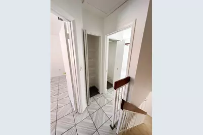 1701 W 42nd Place #43, Hialeah, FL 33012 - Photo 23