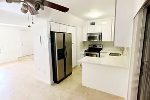 1701 W 42nd Pl, Hialeah, FL 33012 - Photo 7