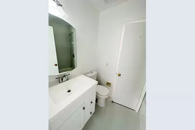 1701 W 42nd Place #43, Hialeah, FL 33012 - Photo 15