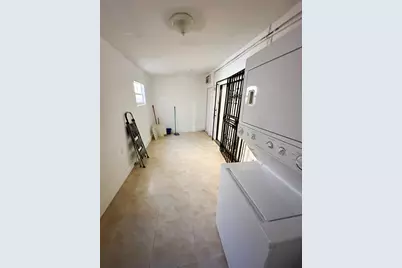 1701 W 42nd Place #43, Hialeah, FL 33012 - Photo 23