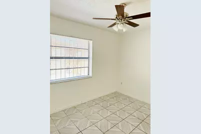 1701 W 42nd Place #43, Hialeah, FL 33012 - Photo 21