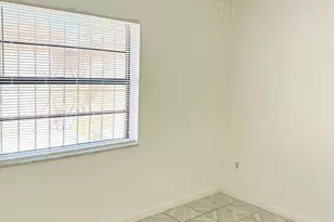 1701 W 42nd Pl, Hialeah, FL 33012 - Photo 21