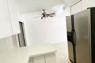1701 W 42nd Pl, Hialeah, FL 33012 - Photo 33