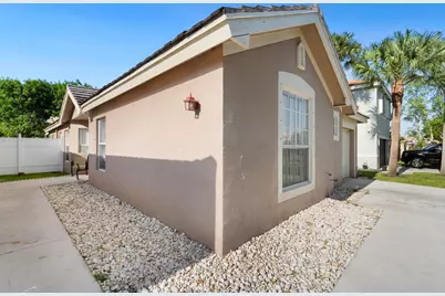 6179 Savannah Way, Lake Worth, FL 33463 - Photo 19