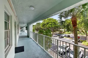 802 Cypress Grove Ln, Pompano Beach, FL 33069 - Photo 3