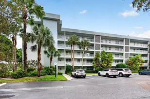 802 Cypress Grove Ln, Pompano Beach, FL 33069 - Photo 1