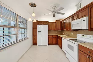 802 Cypress Grove Ln, Pompano Beach, FL 33069 - Photo 27