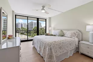 1300 Jimmy Buffett Mem Hwy, Jupiter, FL 33477 - Photo 35