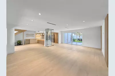 729 NE 17th Terrace, Fort Lauderdale, FL 33304 - Photo 9