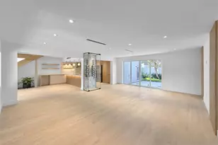 729 NE 17th Terrace, Fort Lauderdale, FL 33304 - Photo 9