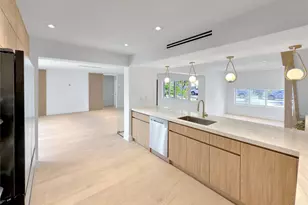 729 NE 17th Terrace, Fort Lauderdale, FL 33304 - Photo 5
