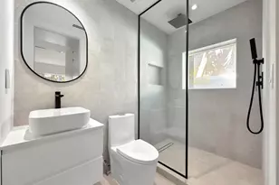 729 NE 17th Terrace, Fort Lauderdale, FL 33304 - Photo 27