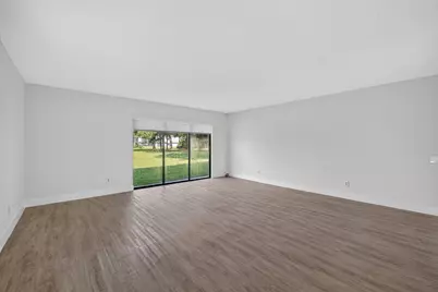 2517 S 17th Street #103, Fort Pierce, FL 34982 - Photo 9