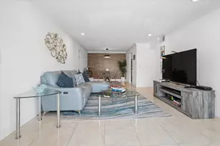 6287 Bay Club Dr, Fort Lauderdale, FL 33308 - Photo 1