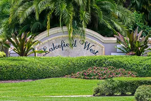 1902 S Club Dr, Wellington, FL 33414 - Photo 39