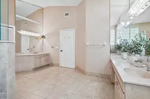 1902 S Club Dr, Wellington, FL 33414 - Photo 21