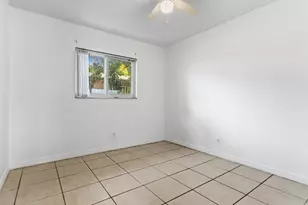 709 SW 13th Ave, Fort Lauderdale, FL 33312 - Photo 11