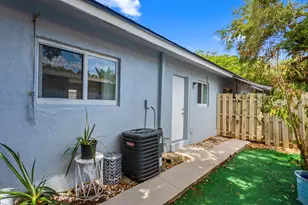 709 SW 13th Ave, Fort Lauderdale, FL 33312 - Photo 19
