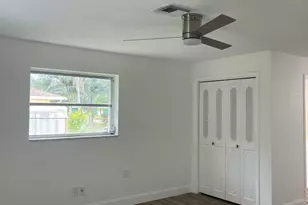 920 NW 3rd St, Boynton Beach, FL 33435 - Photo 15