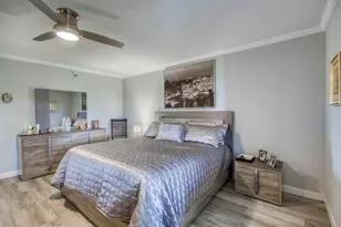 9170 SW 14th St, Boca Raton, FL 33428 - Photo 15