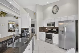 9106 Bay Point Cir, West Palm Beach, FL 33411 - Photo 17