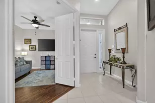 9106 Bay Point Cir, West Palm Beach, FL 33411 - Photo 11