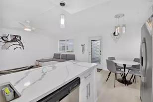 352 Brittany H, Delray Beach, FL 33446 - Photo 5