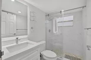 352 Brittany H, Delray Beach, FL 33446 - Photo 9