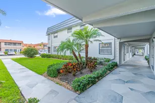 352 Brittany H, Delray Beach, FL 33446 - Photo 17